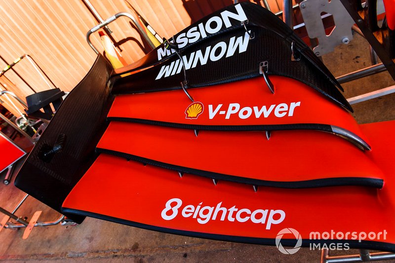 Front wing of Ferrari SF90