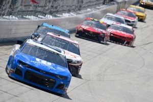 Alex Bowman, Hendrick Motorsports, Chevrolet Camaro Nationwide Small Business, Denny Hamlin, Joe Gibbs Racing, Toyota Camry FedEx Office