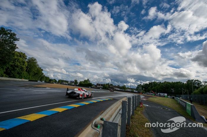 #7 Toyota Gazoo Racing Toyota TS050: Mike Conway, Kamui Kobayashi, Jose Maria Lopez