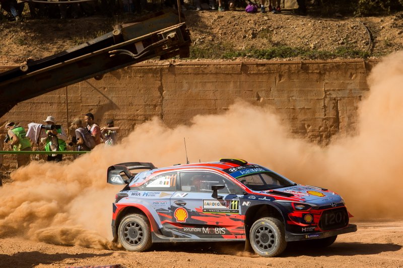 Thierry Neuville, Nicolas Gilsoul, Hyundai Motorsport Hyundai i20 Coupe WRC