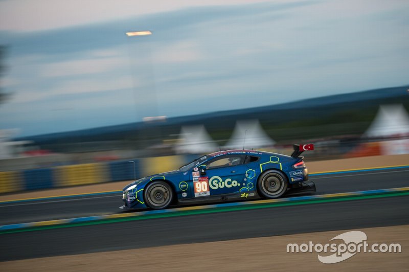 #90 TF Sport Aston Martin Vantage: Salih Yoluc, Euan Hankey, Charles Eastwood