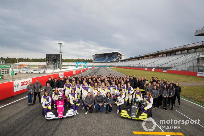 Pilotos y coches