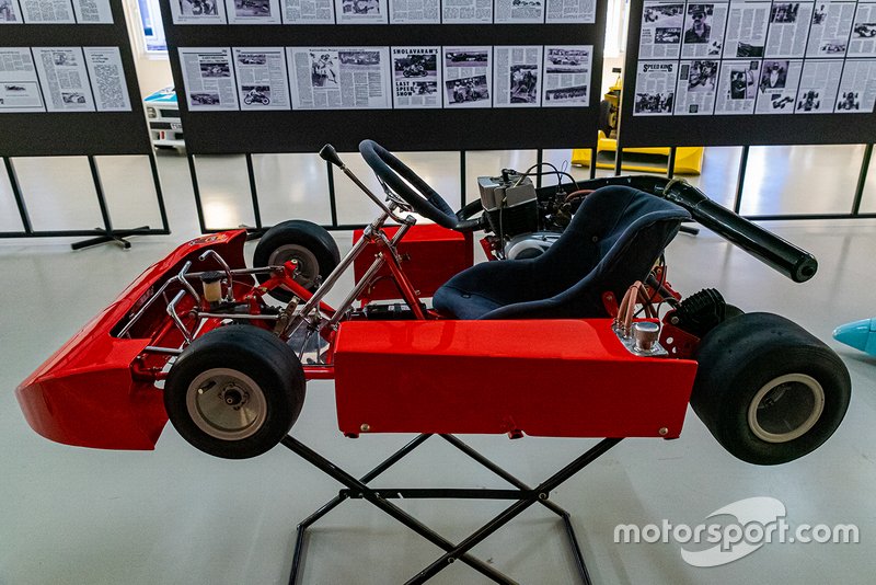 Narain Karthikeyan's Kart built by Karivaradhan