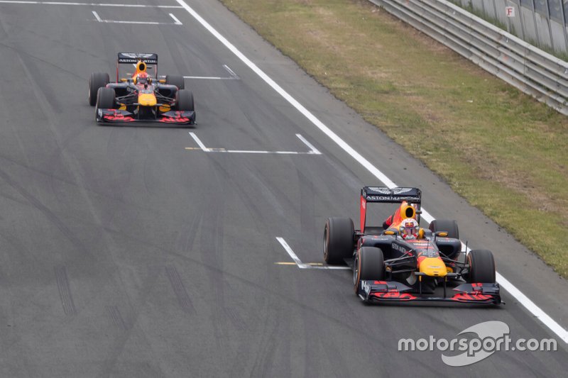 Max Verstappen, Pierre Gasly, Red Bull Racing RB7