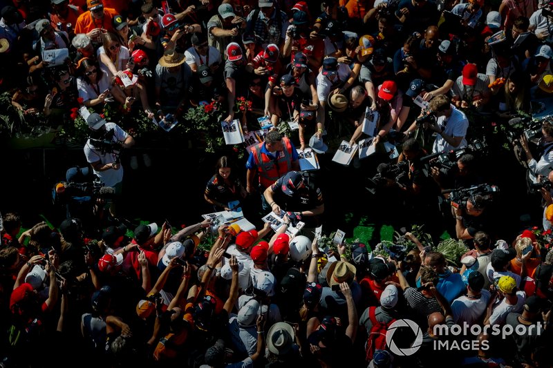 Max Verstappen, Red Bull Racing signs a autograph for a fan