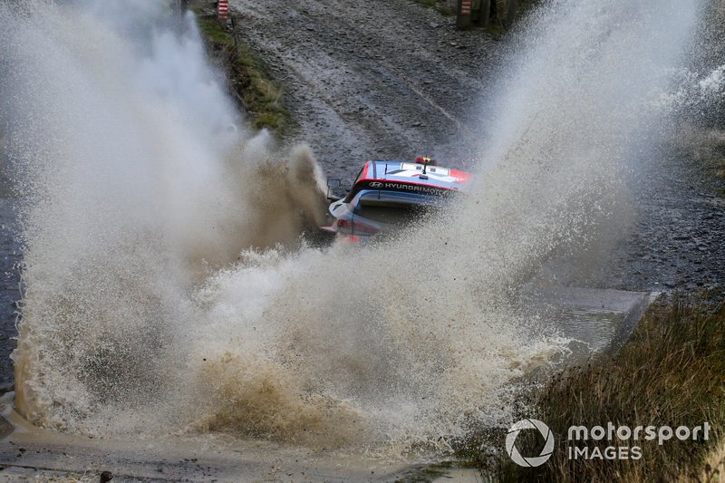Thierry Neuville, Nicolas Gilsoul, Hyundai Motorsport Hyundai i20 Coupe WRC