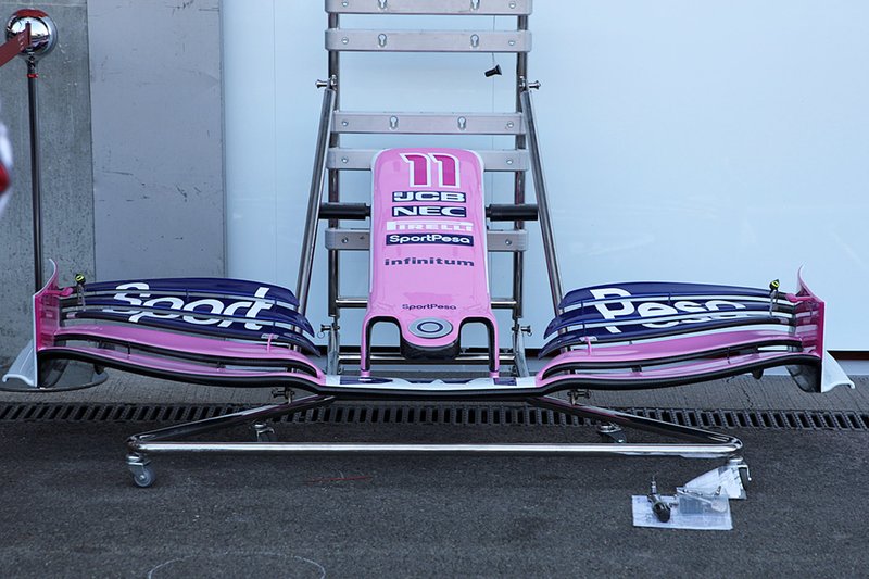Asa dianteira da Racing Point RP19 de Sergio Perez