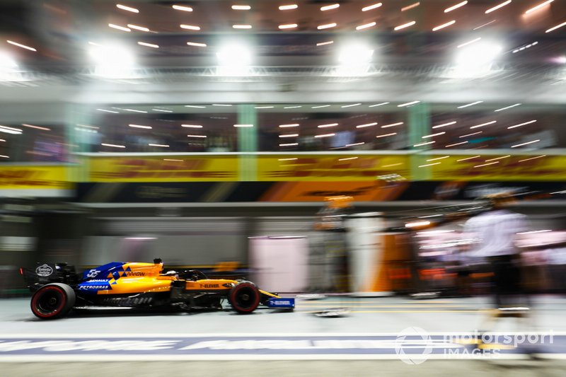 Carlos Sainz Jr., McLaren MCL34