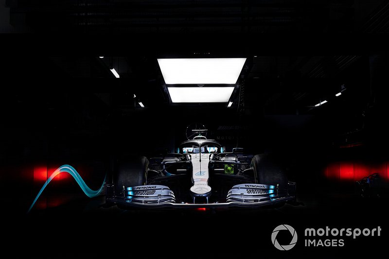 Mercedes AMG F1 W10