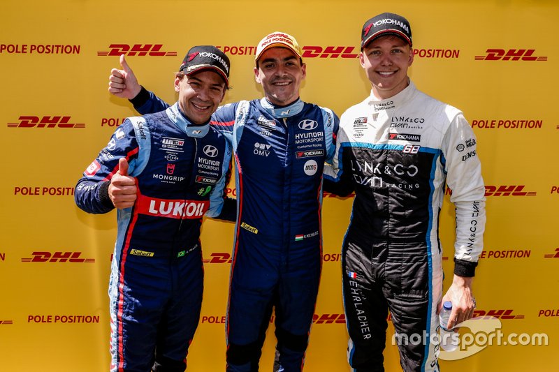 Top 3 after Qualifying, Pole sitter Norbert Michelisz, BRC Hyundai N Squadra Corse Hyundai i30 N TCR, Augusto Farfus, BRC Hyundai N LUKOIL Racing Team Hyundai i30 N TCR, Yann Ehrlacher, Cyan Performance Lynk & Co 03 TCR