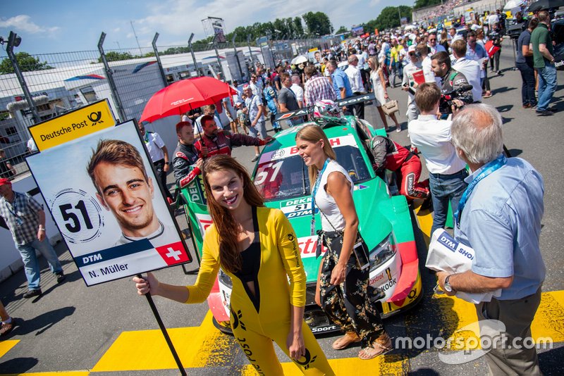Grid girl, Nico Müller, Audi Sport Team Abt Sportsline, Audi RS 5 DTM