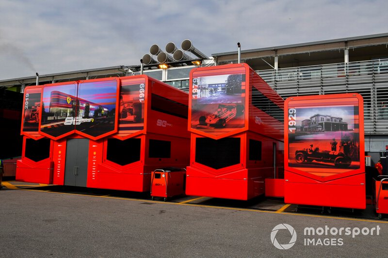 Моторхоум Ferrari