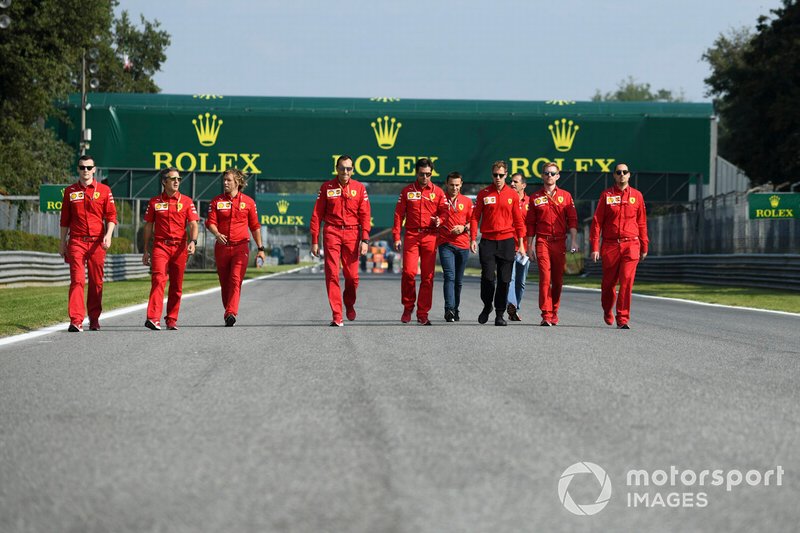 Ознакомление с трассой: Себастьян Феттель, Ferrari