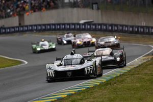 #93 Peugeot Totalenergies Peugeot 9X8: Jean-Eric Vergne, Mikkel Jensen, Nico Muller