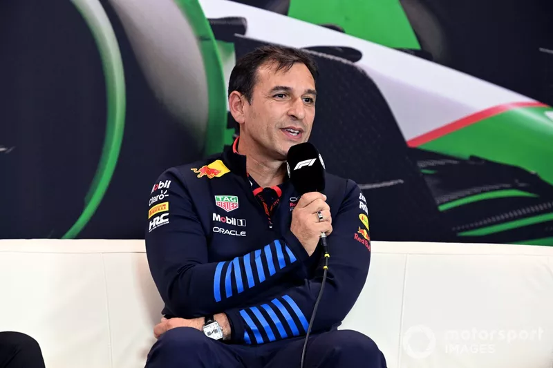 Pierre Wache, directeur technique de Red Bull Racing, lors de la conférence de presse des directeurs d'équipe