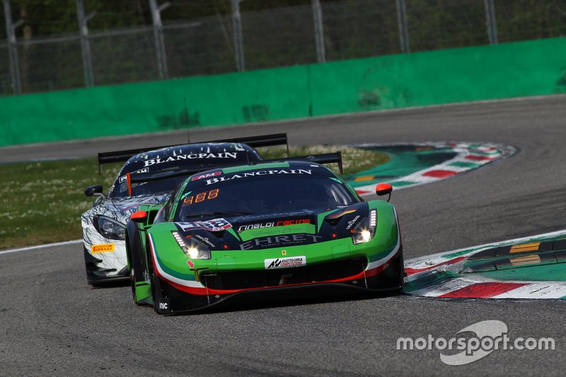 #488 Rinaldi Racing Ferrari 488 GT3: Pierre Ehret, Martin Berry, Jose Manuel Balbiani