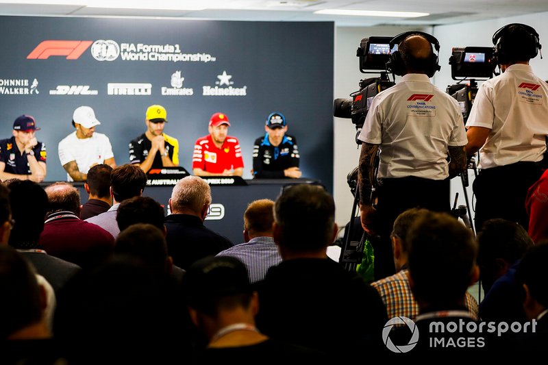 Max Verstappen, Red Bull Racing, Lewis Hamilton, Mercedes AMG F1, Daniel Ricciardo, Renault F1 Team, Sebastian Vettel, Ferrari e Robert Kubica, Williams Racing, durante la conferenza stampa