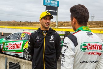 Rick Kelly, Kelly Racing Nissan, Daniel Ricciardo, Renault F1 Team