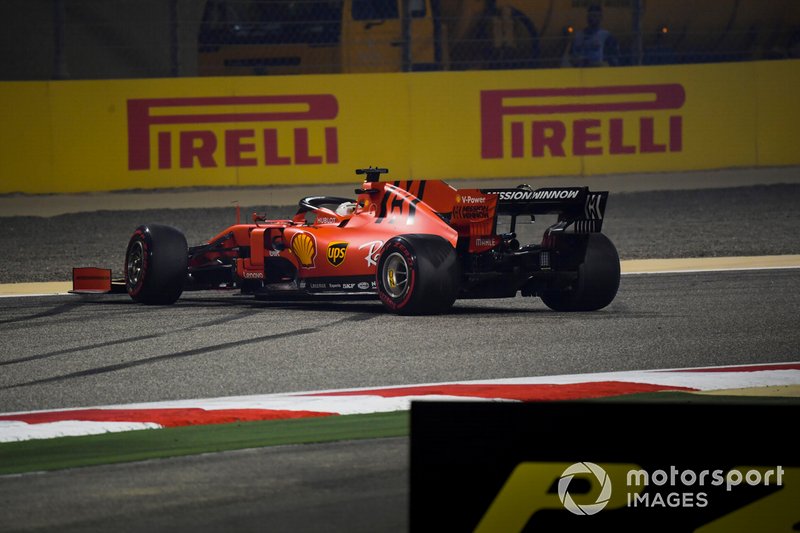 Sebastian Vettel, Ferrari SF90, in testacoda
