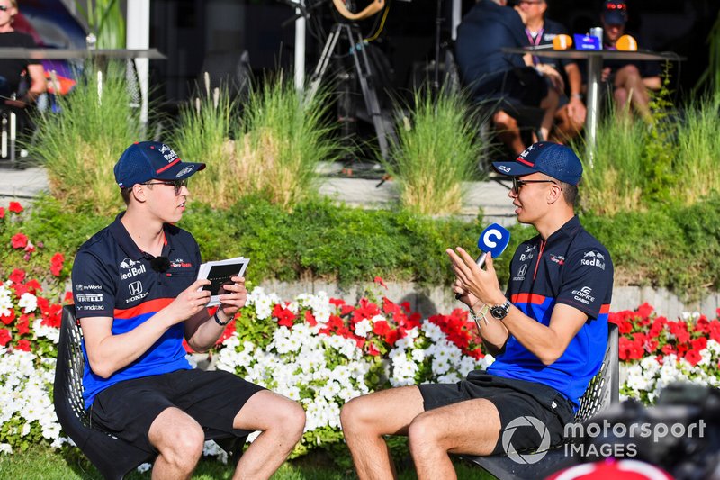 daniil-kvyat-toro-rosso-and-al-1.jpg