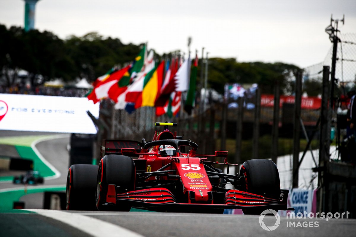 Carlos Sainz Jr, Ferrari SF21