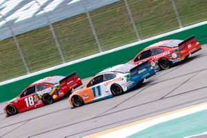 Kyle Busch, Joe Gibbs Racing, Toyota Camry Skittles Gummies, Denny Hamlin, Joe Gibbs Racing, Toyota Camry Offerpad Awesome Different