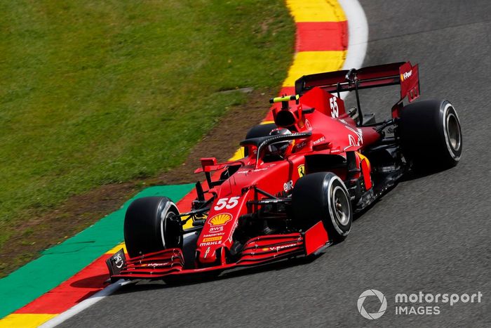 Carlos Sainz Jr., Ferrari SF21