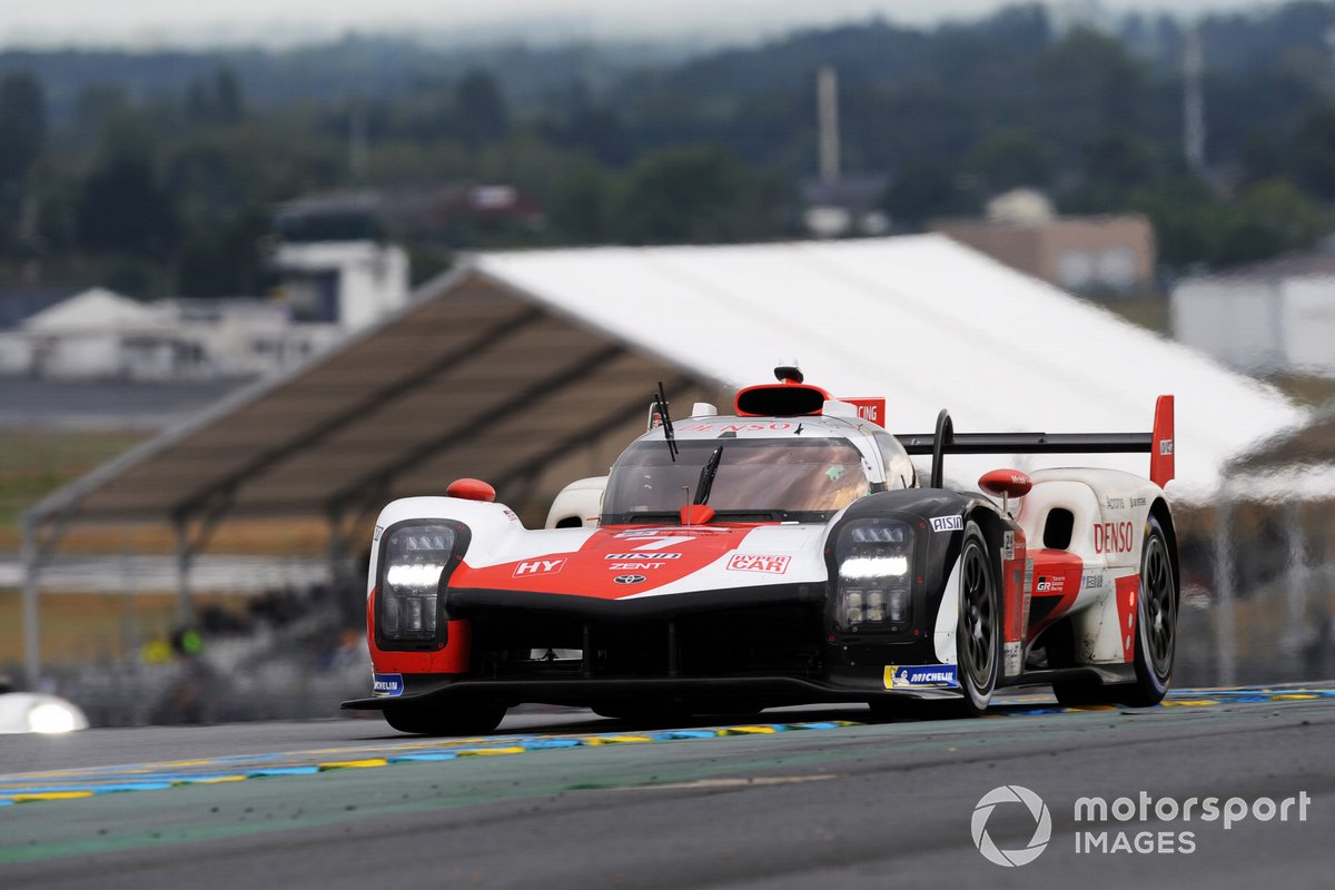 #7 Toyota Gazoo Racing Toyota GR010 - Hybrid Hypercar, Mike Conway, Kamui Kobayashi, José María López
