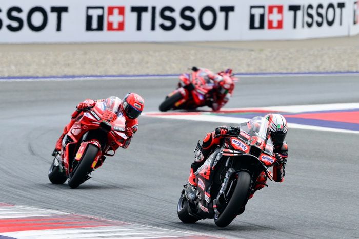 Марко Беццокки, Aprilia Racing