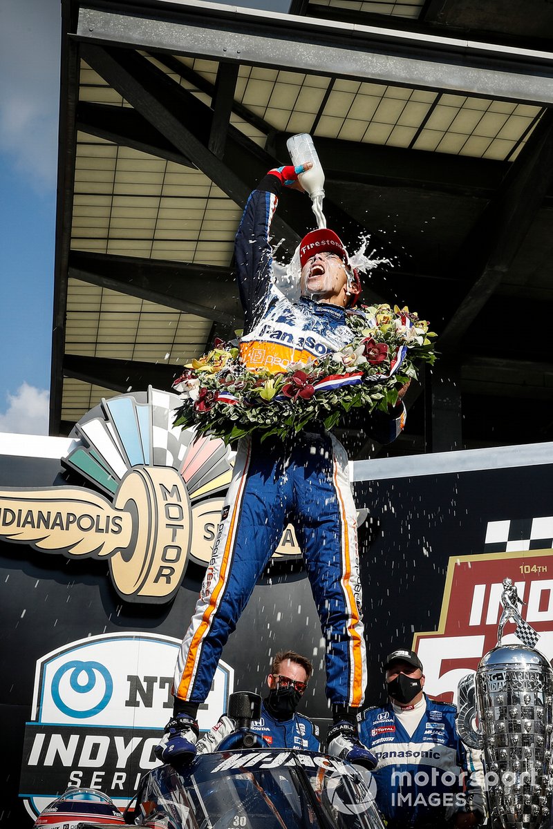Ganador Takuma Sato, Rahal Letterman Lanigan Racing Honda