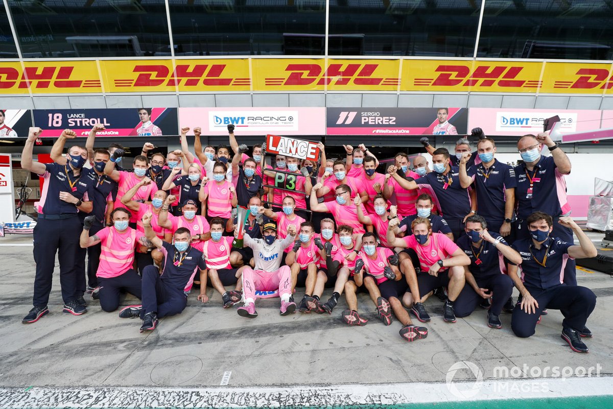 Lance Stroll, Racing Point, 3rd position, and the Racing Point team celebrate