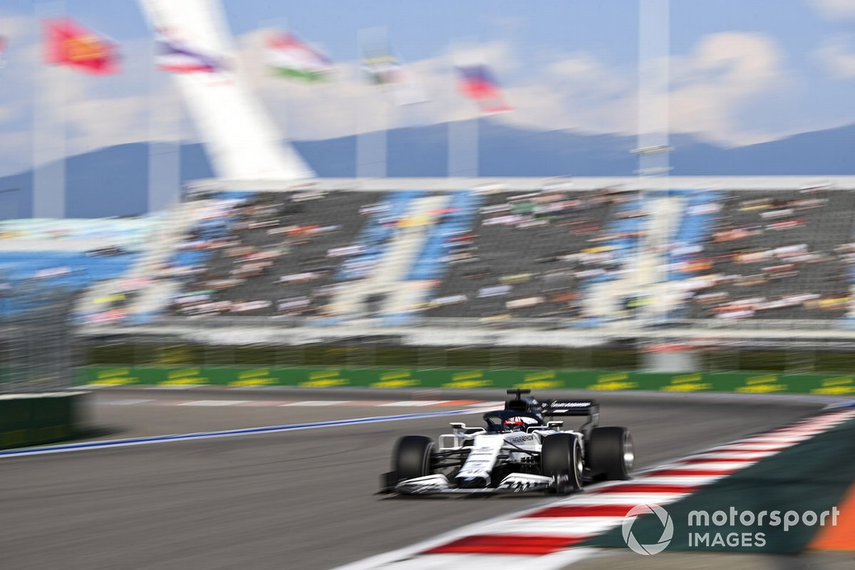 Daniil Kvyat, AlphaTauri AT01