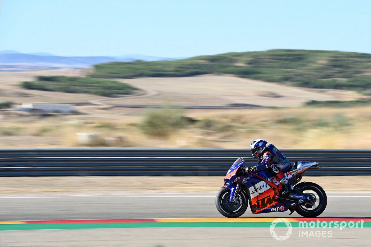 Miguel Oliveira, Red Bull KTM Tech 3