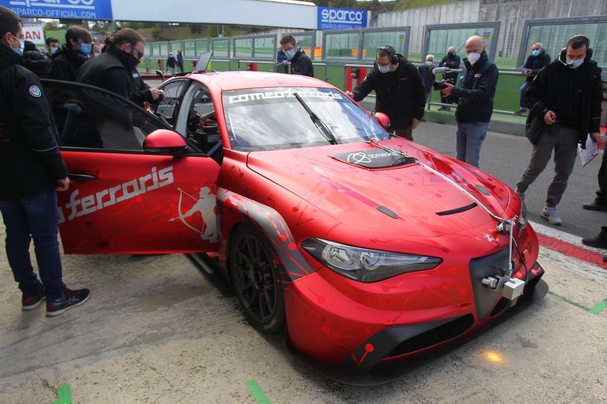 Mario Ferraris, Stefano Coletti, Romeo Ferraris, Alfa Romeo Giulia ETCR