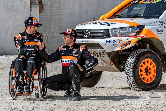 #327 Repsol Rally Team: Isidre Esteve, Txema Villalobos
