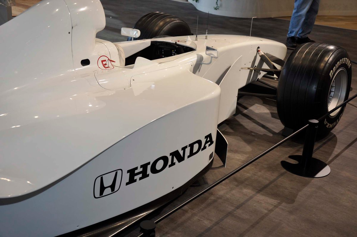 Honda RA099
