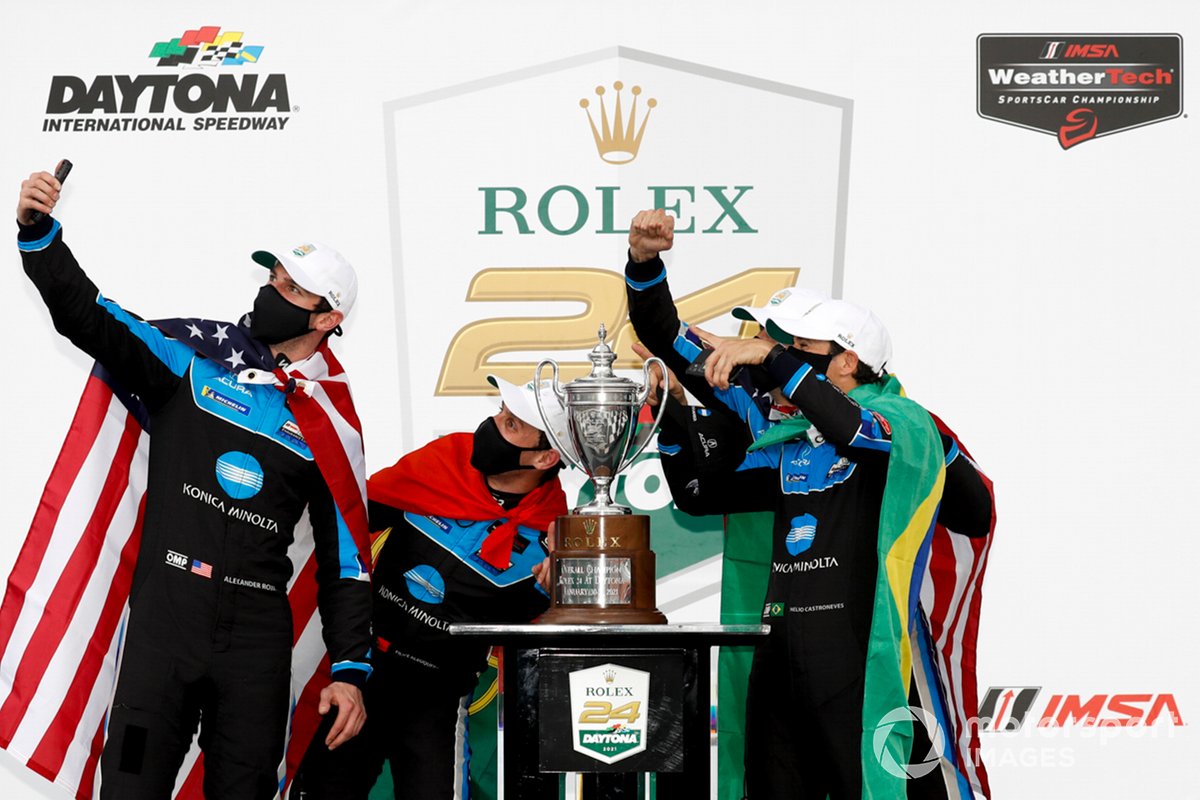 #10 Wayne Taylor Racing Acura ARX-05 Acura DPi: Ricky Taylor, Filipe Albuquerque, Alexander Rossi, Helio Castroneves