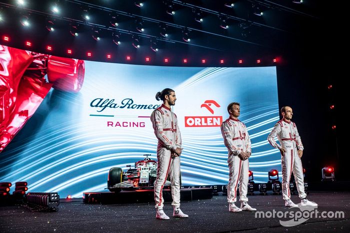Antonio Giovinazzi, Kimi Raikkonen, Robert Kubica, Alfa Romeo Racing
