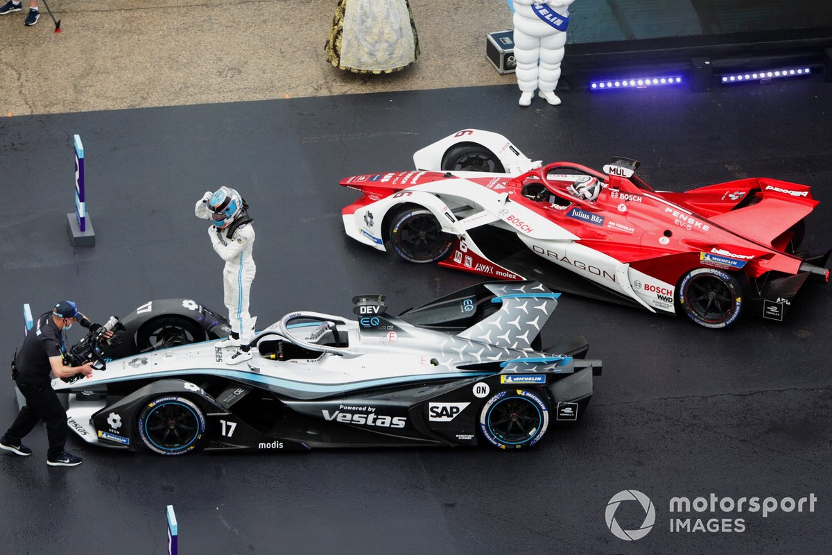 Nyck de Vries, Mercedes-Benz EQ, 1ª posición, celebra