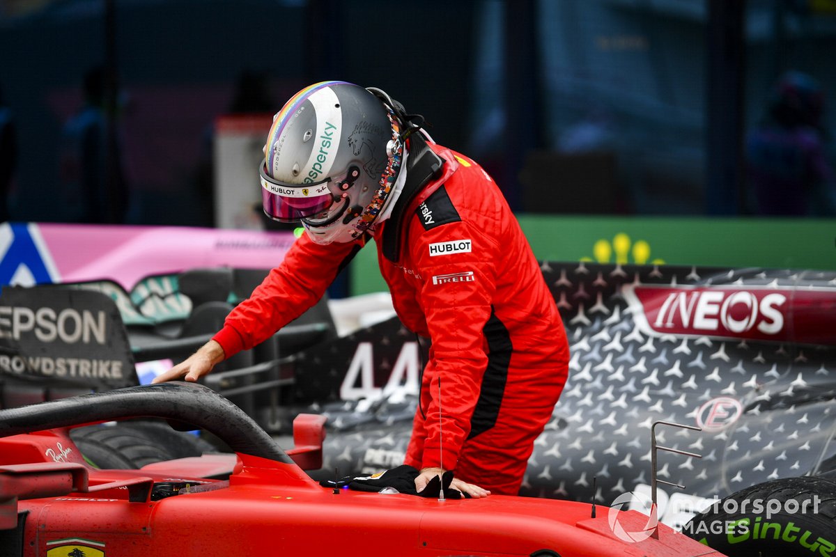 Tercer lugar Sebastian Vettel, Ferrari en Parc Ferme