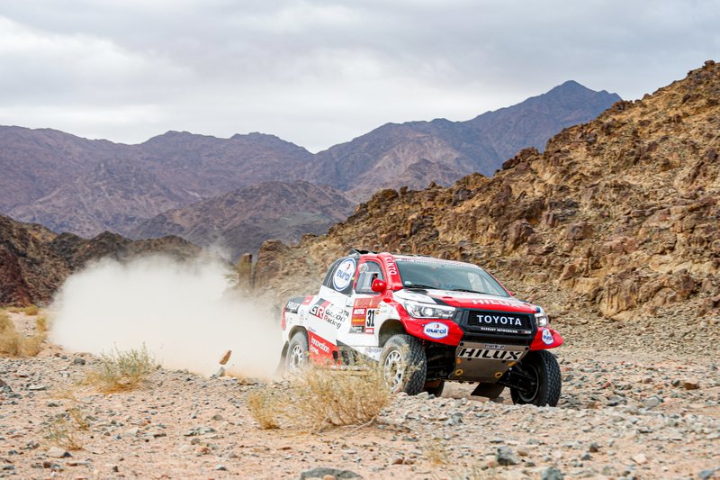 #310 Toyota Gazoo Racing: Fernando Alonso, Marc Coma