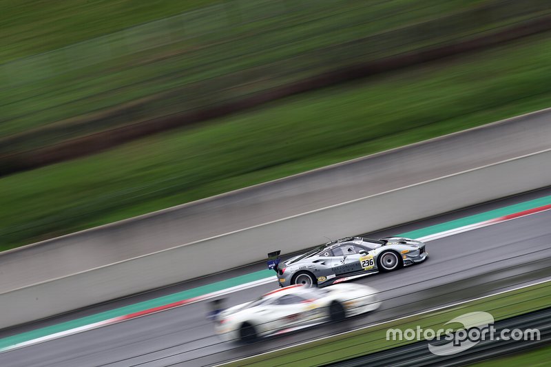 #236 Ferrari 488 Challenge, Ferrari of Continental AutoSport: Neil Gehani