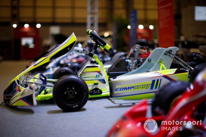 Los karts se exhiben en Autosport International