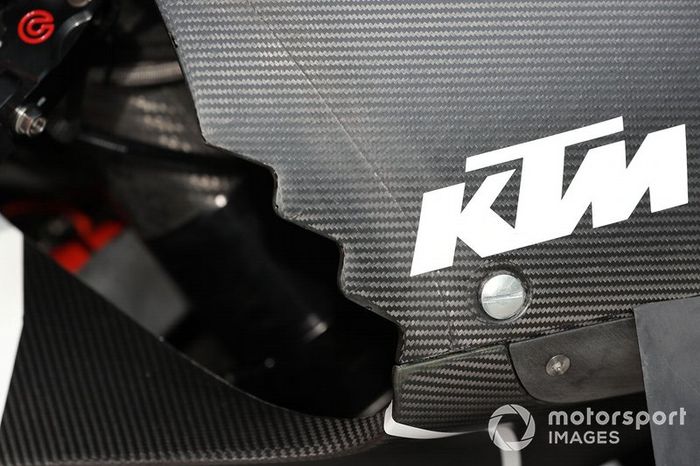 Detalle del carenado de la moto del Red Bull KTM Factory Racing