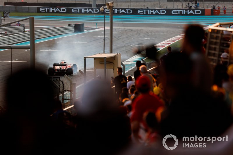 Sebastian Vettel, Ferrari SF90, spins