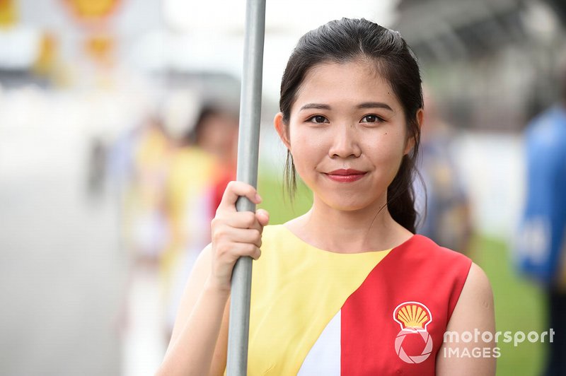 Grid girl