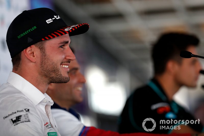 Daniel Abt, Audi Sport ABT Schaeffler, Jérôme d'Ambrosio, Mahindra Racing, Mitch Evans, Jaguar Racing durante la conferenza stampa