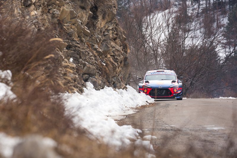 Thierry Neuville, Nicolas Gilsoul, Hyundai Motorsport Hyundai i20 Coupe WRC