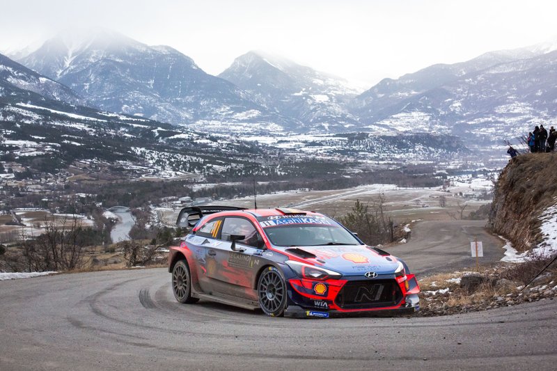 Thierry Neuville, Nicolas Gilsoul, Hyundai Motorsport Hyundai i20 Coupe WRC
