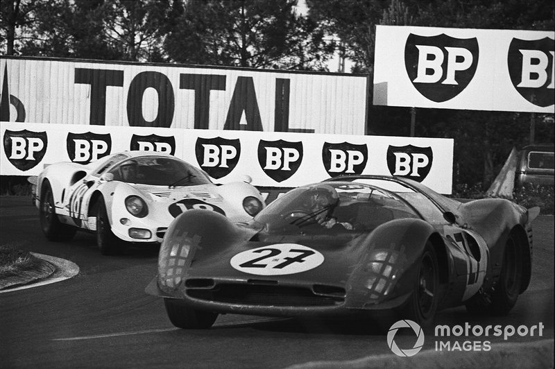 Ferrari - 9 vitórias (1949, 1954, 1958, 1960–1965)